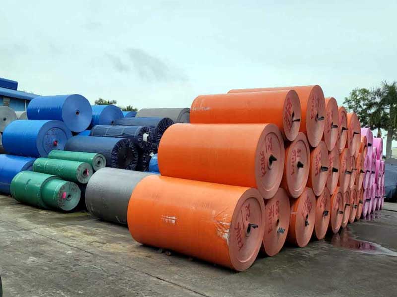 Bạt PE đúng là lựa chọn kinh tế cho các nhu cầu ngắn hạn đó bạn